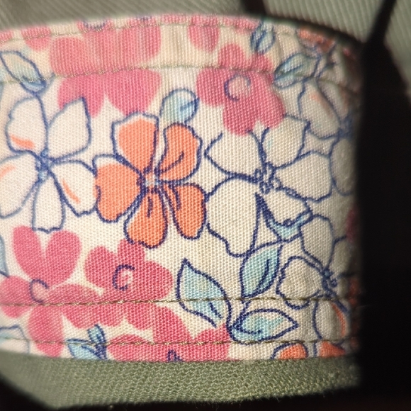 L.L. Bean Khaki Women's Utility Jacket with Floral Lining - Picture 4 of 5